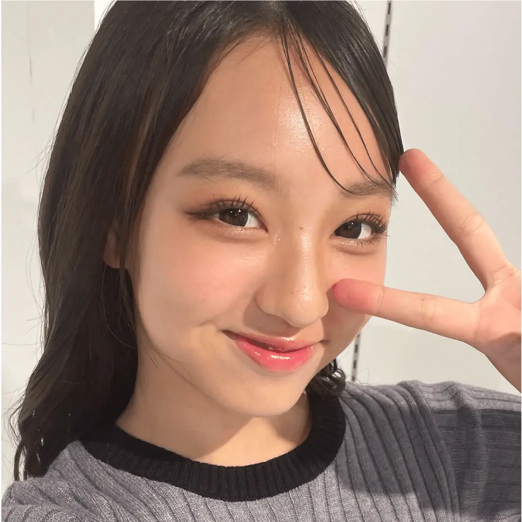フォトジェニックアイドルメイクのセルフィー