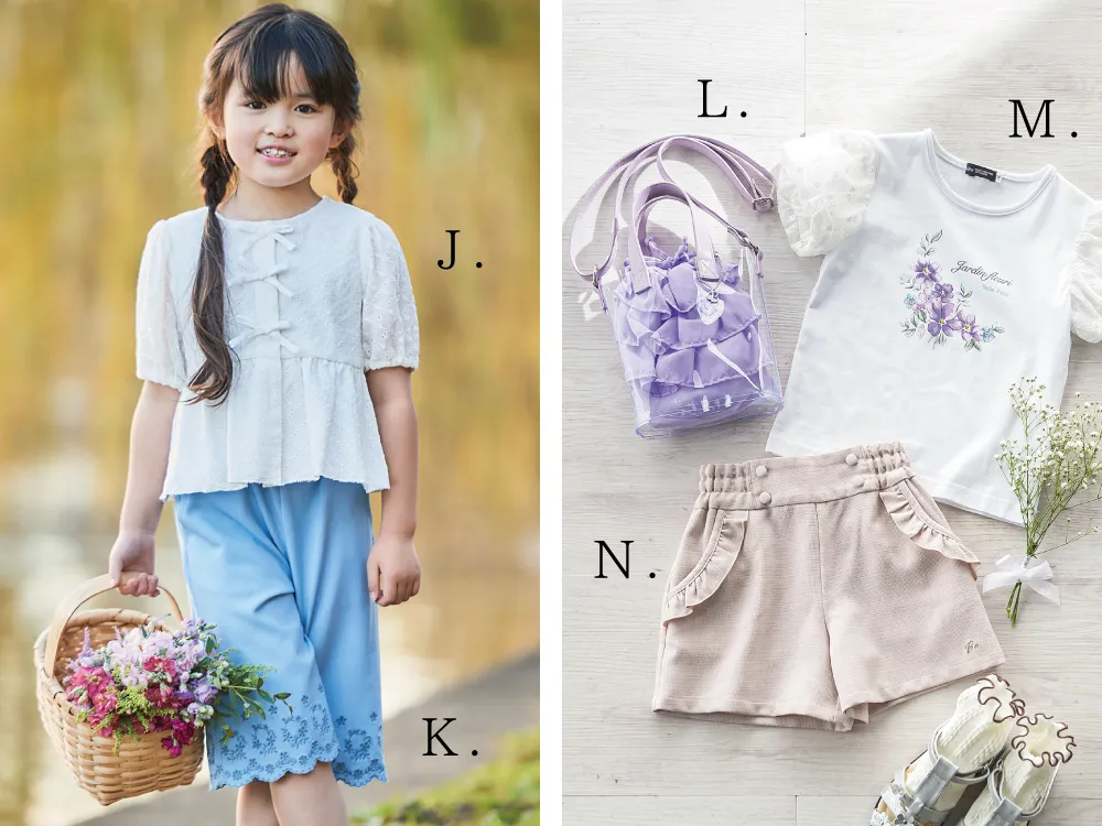 【モデル着用J・K】落ち着いたトーンのブラウスとハーフパンツのトラッドな装い