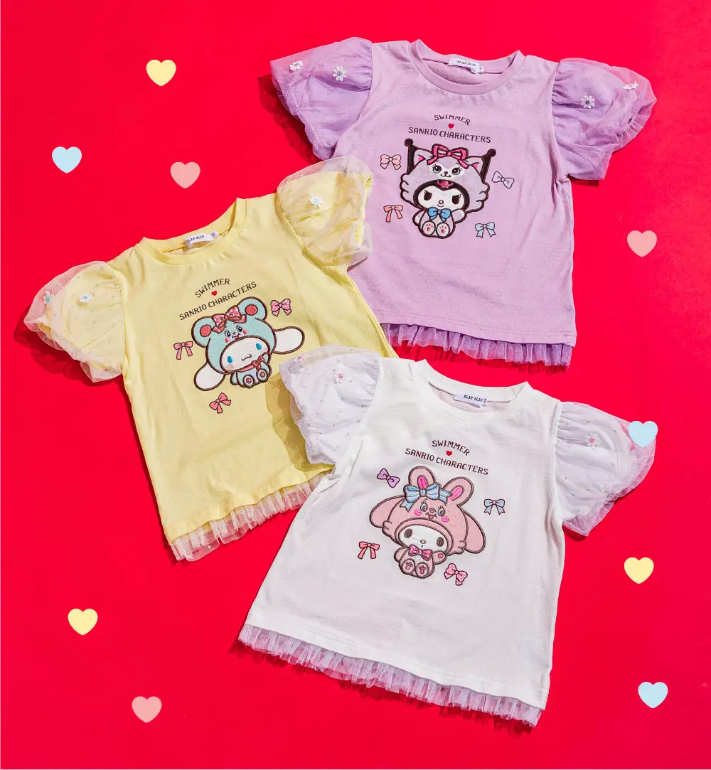 パッチ刺しゅうTシャツ 胸元のキャラクター刺繍とパフスリーブのアップ