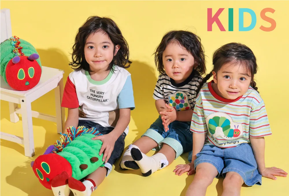 はらぺこあおむし アップリケ刺繍Tシャツ グリーン/マルチカラー